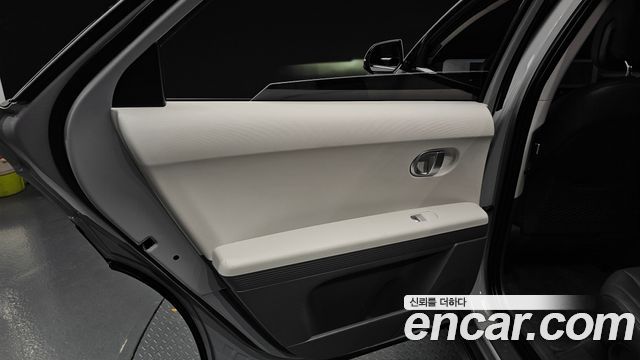 Hyundai Ioniq5 2022 — photo 15
