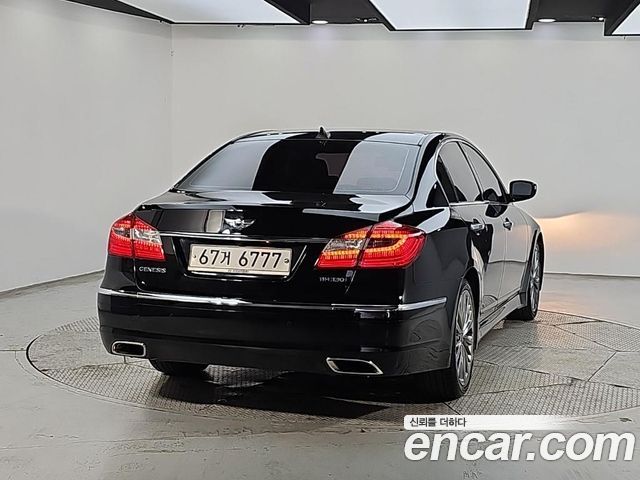 Hyundai Genesis 2012 — photo 4