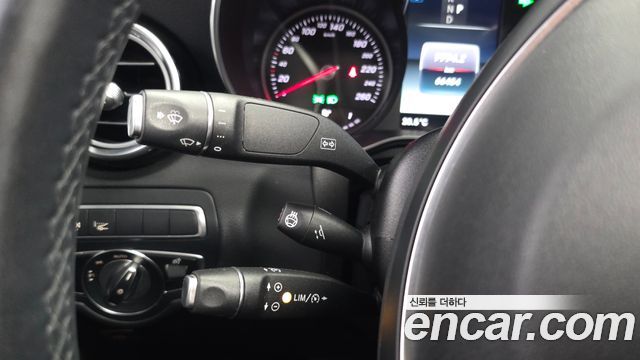 Mercedes-Benz GLC-Class 2019 — photo 20