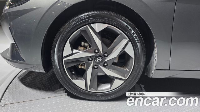 Hyundai AVANTE 2022 — photo 5