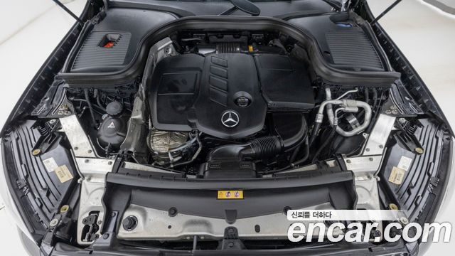 Mercedes-Benz GLC-Class 2022 — photo 6