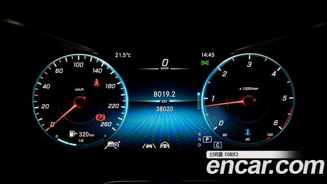 Mercedes-Benz GLC-Class 2022 — photo 8