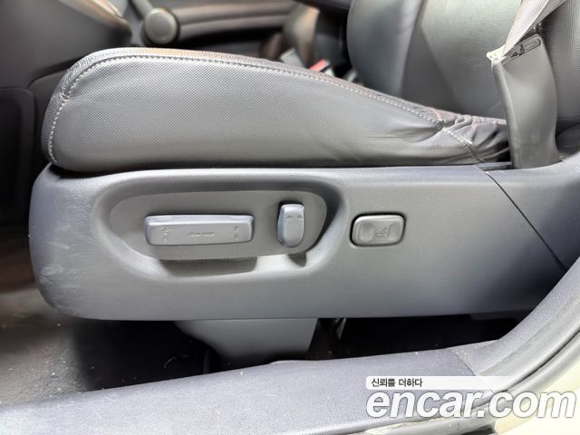 Honda CR-V 2011 — photo 16