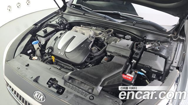 Kia K7 2017 — photo 6