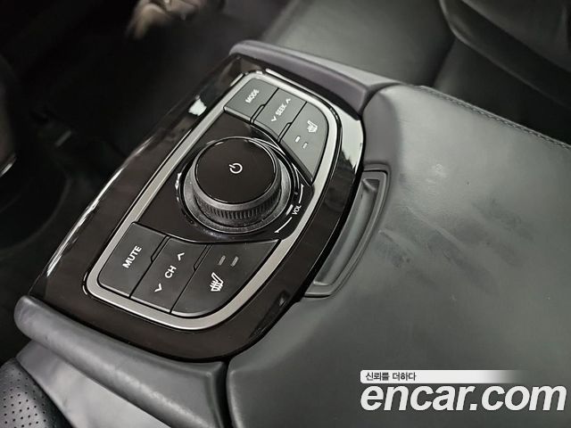 Hyundai Grandeur 2014 — photo 18