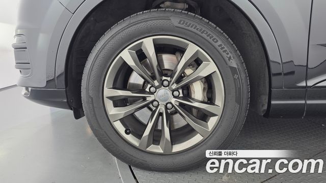 Audi Q7 2016 — photo 5