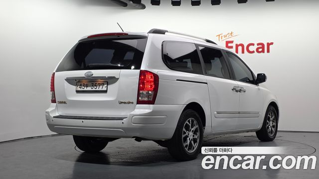 Kia Canival 2014 — photo 2