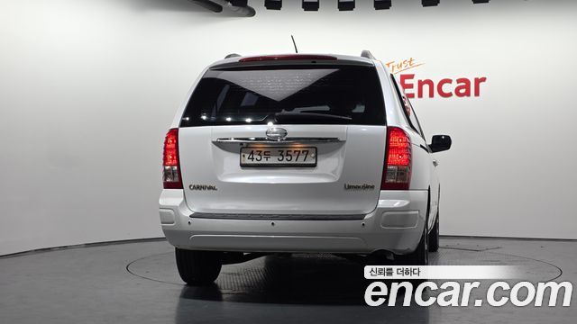 Kia Canival 2014 — photo 4