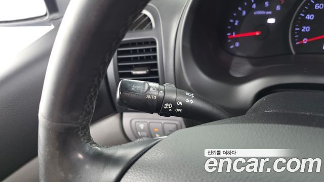 Kia Canival 2014 — photo 24