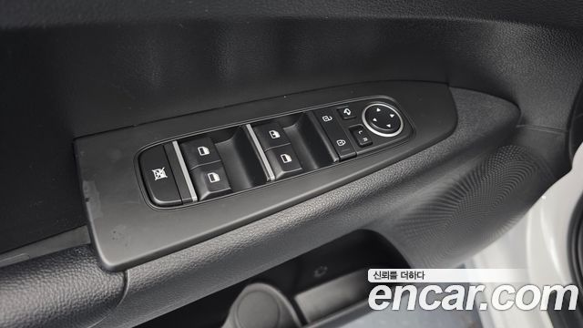 Kia K3 2022 — photo 18
