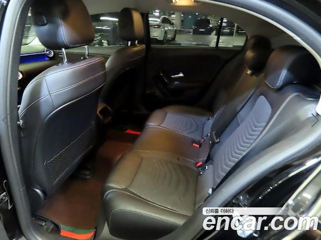 Mercedes-Benz A-Class 2019 — photo 7