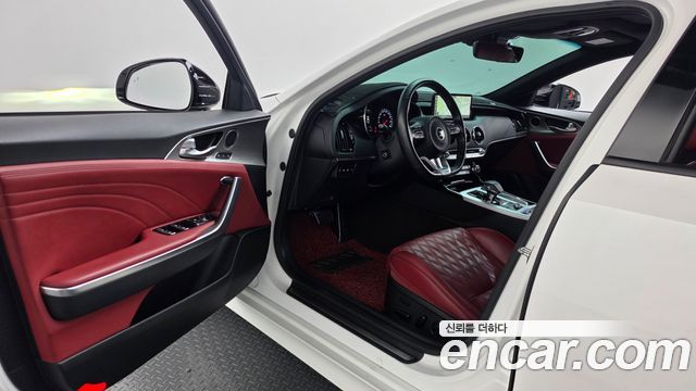 Kia Stinger 2021 — photo 13