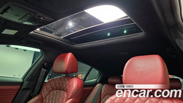 Kia Stinger 2021 — photo 24