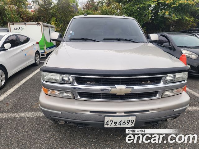 Chevrolet Tahoe 2004 — photo 2