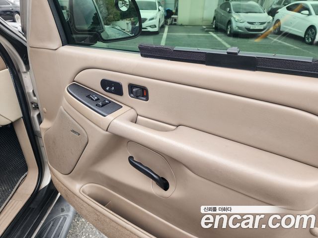 Chevrolet Tahoe 2004 — photo 7