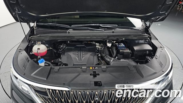 Kia Canival 2021 — photo 6