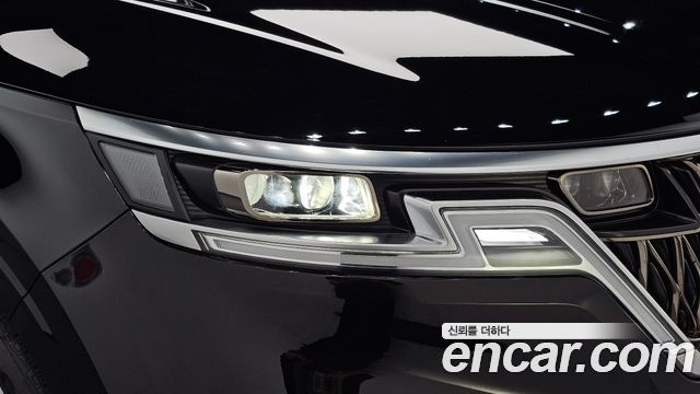 Kia Canival 2021 — photo 8