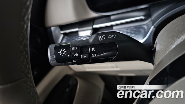 Kia Canival 2021 — photo 30