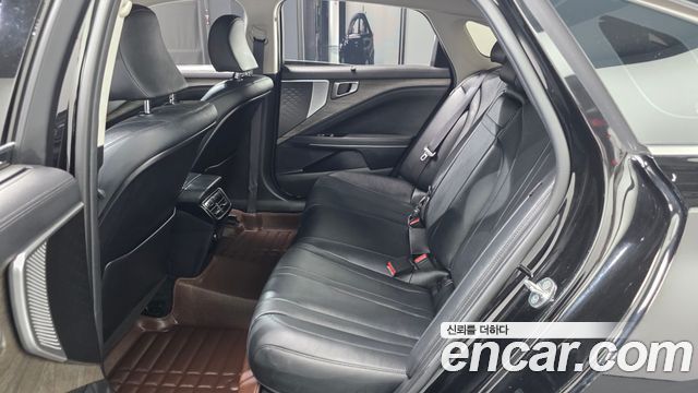 Kia K8 2022 — photo 18