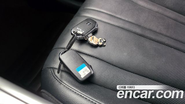 Kia K8 2022 — photo 32