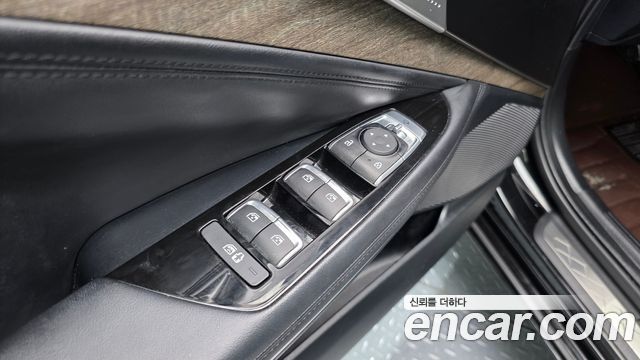 Kia K8 2022 — photo 33