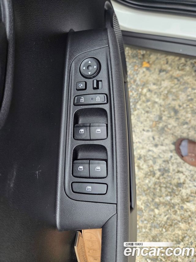 Hyundai Casper 2022 — photo 13