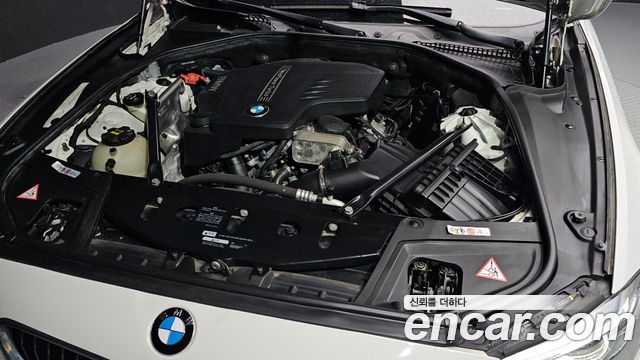 BMW 5-Series 2015 — photo 6