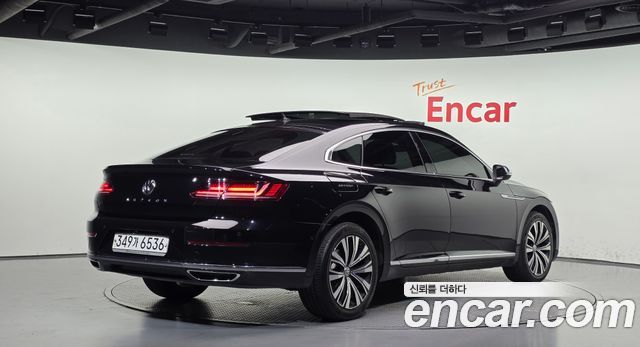 Volkswagen Arteon 2019 — photo 2