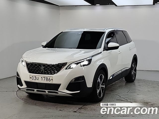 Peugeot 5008 2018 — photo 1
