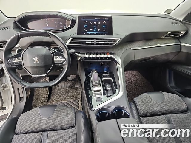 Peugeot 5008 2018 — photo 5