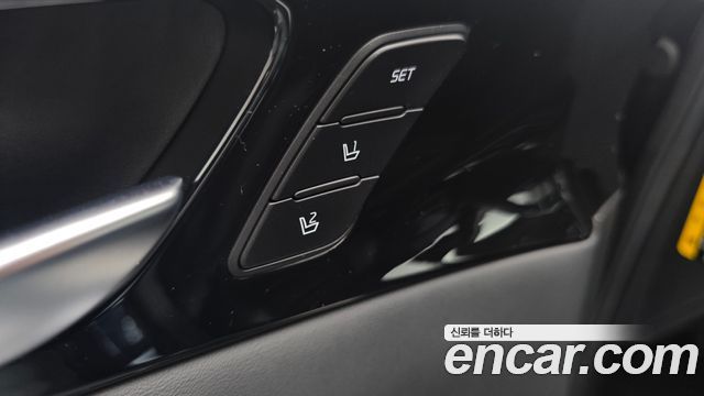 Kia K7 2020 — photo 26