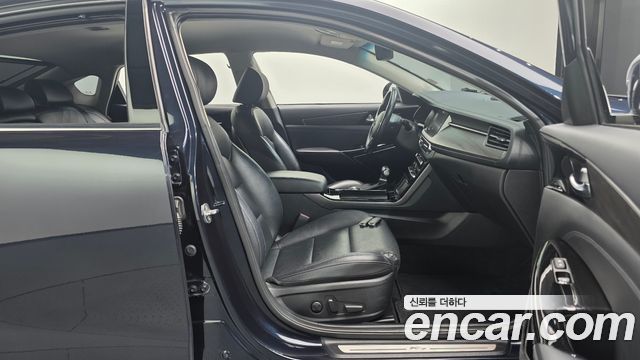 Kia K7 2020 — photo 16