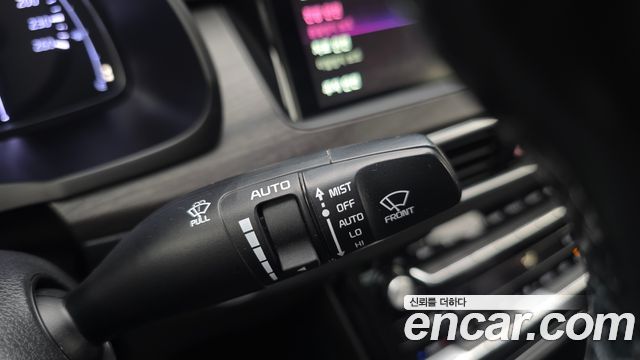 Kia K7 2020 — photo 28