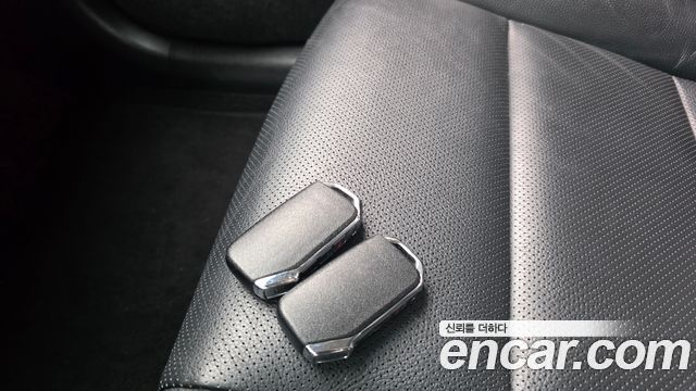 Kia K7 2020 — photo 29