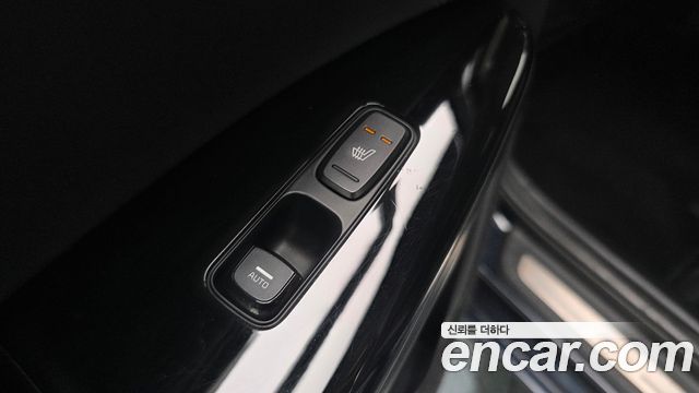 Kia K7 2020 — photo 34
