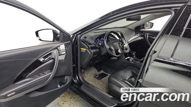 Hyundai Grandeur 2013 — photo 10