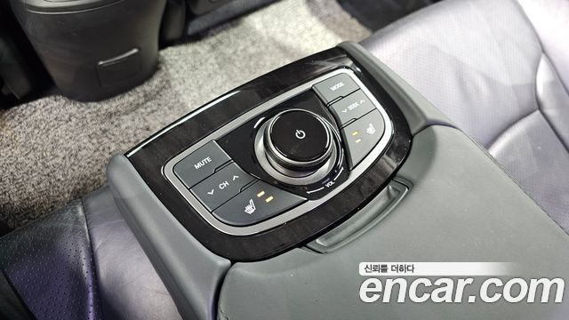 Hyundai Grandeur 2013 — photo 18