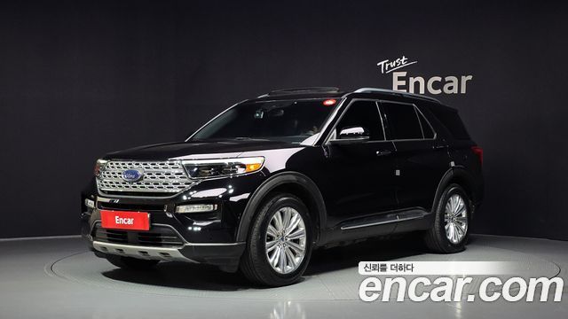 Ford Explorer 2020 — photo 1
