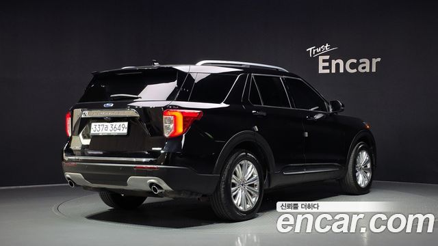 Ford Explorer 2020 — photo 2