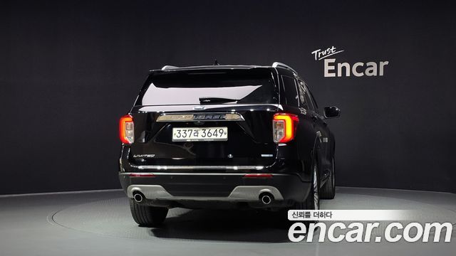 Ford Explorer 2020 — photo 4