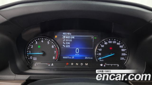 Ford Explorer 2020 — photo 11