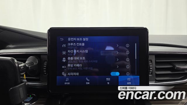 Ford Explorer 2020 — photo 22