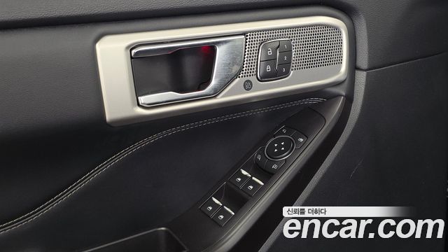 Ford Explorer 2020 — photo 29