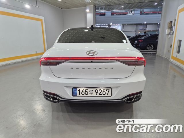 Hyundai Grandeur 2023 — photo 4