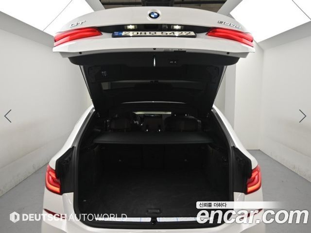 BMW Gran Turismo 2022 — photo 19