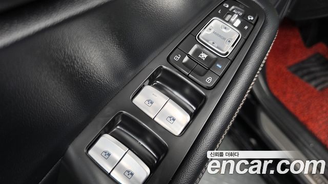Genesis G90 2021 — photo 27