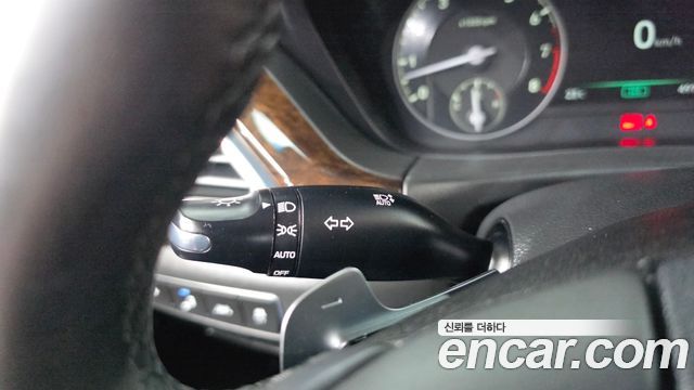 Genesis G90 2021 — photo 28