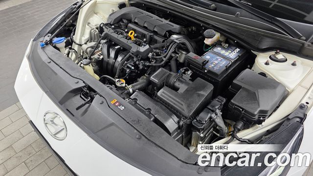 Hyundai AVANTE 2021 — photo 6