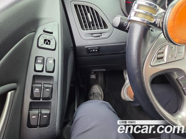 Hyundai Tucson 2010 — photo 9