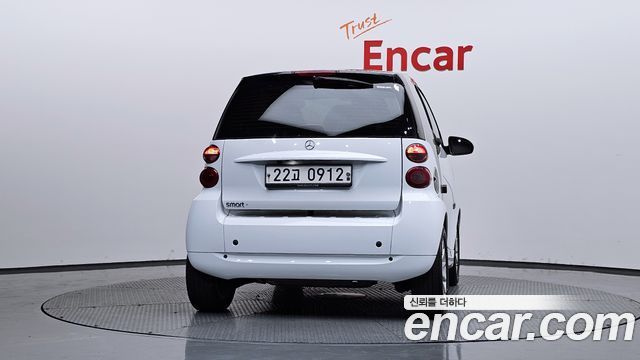 Smart Fortwo 2012 — photo 4